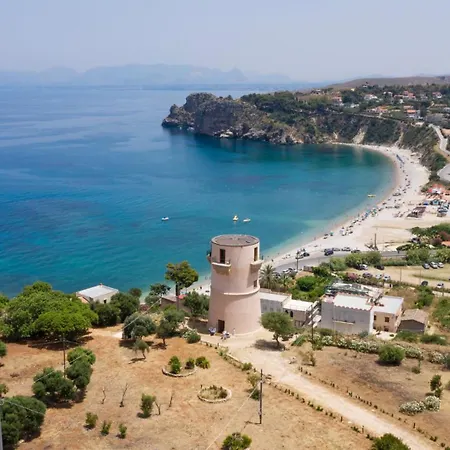 Torre Lanza Di Guidaloca By Domusicily Willa *